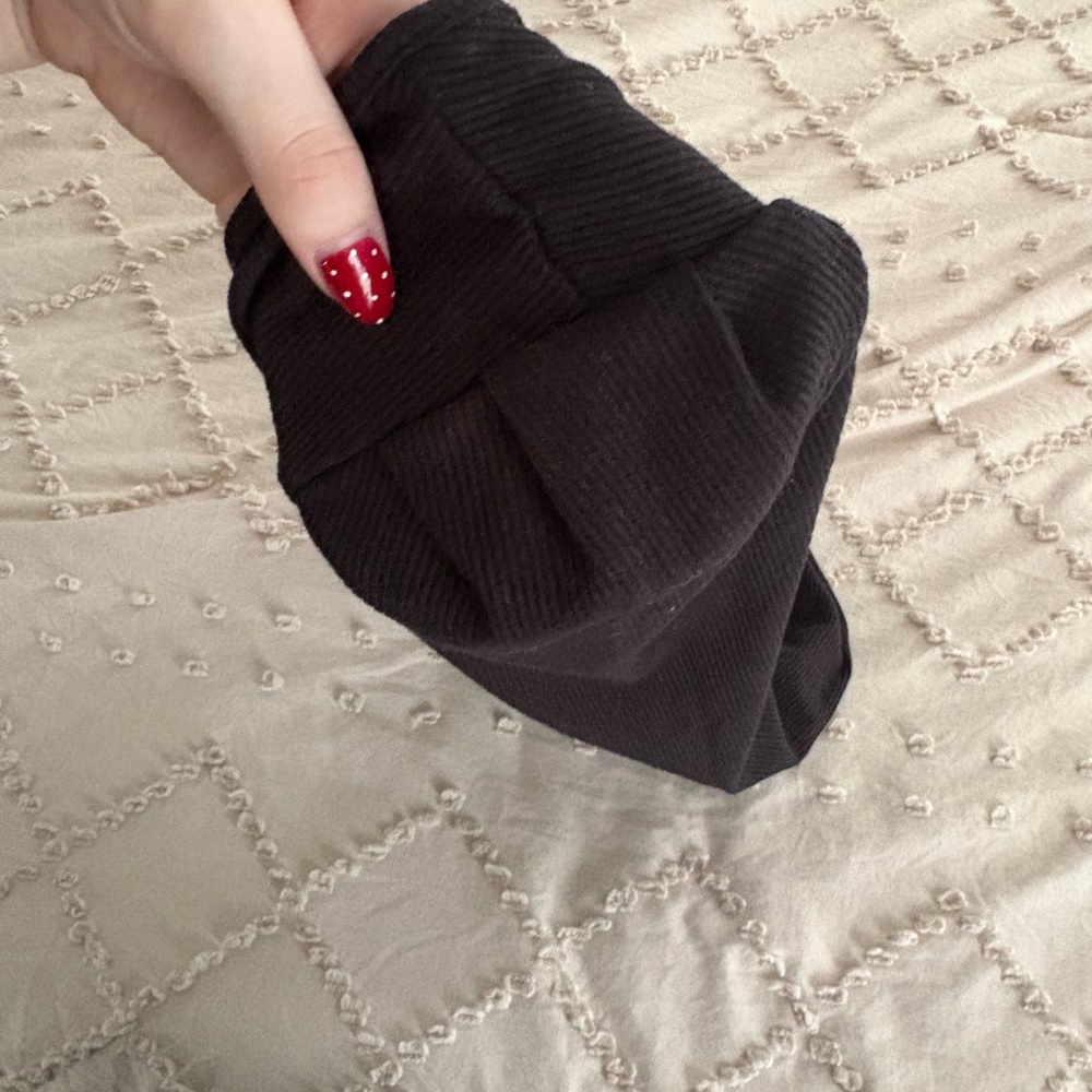 SHEIN Black Ribbed Top - Picture 2 of 4
